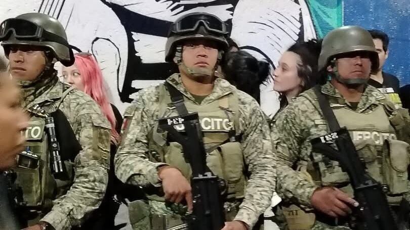 ¿Qué pasó en el Multiforo Alicia? Se canceló el concierto de Fermín Muguruza por militares y Guardia Nacional; Clara Brugada relevó a mandos del sector