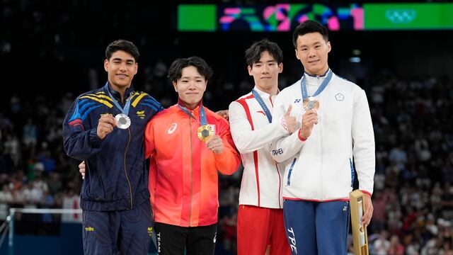 Gimnasia artística varonil París 2024.