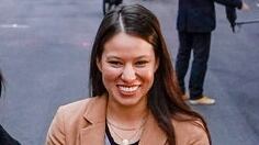 Quitan licencia a doctora de NXIVM por marcar a mujeres “como ganado”
