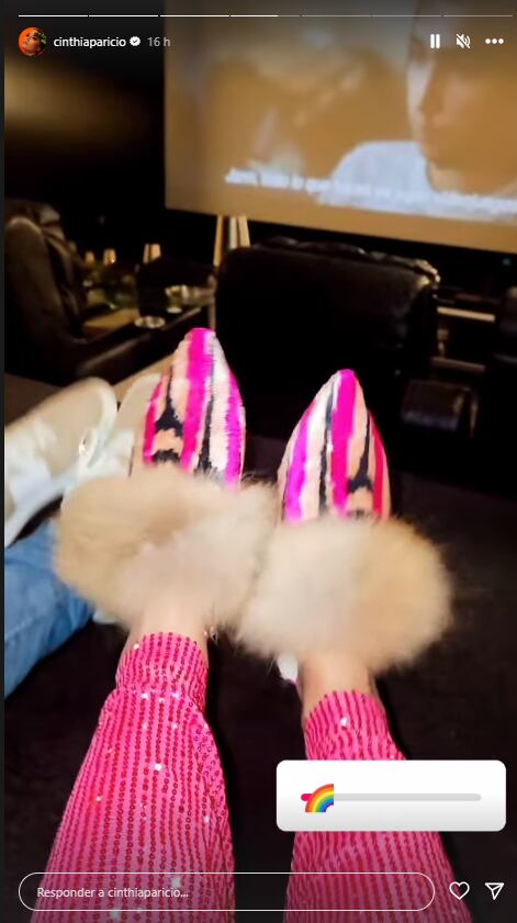 Cinthia Aparicio no se perdió el estreno de Barbie.
