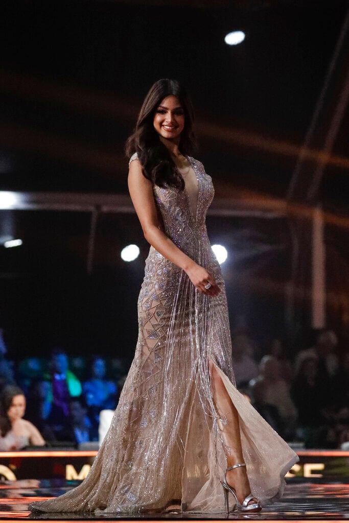 Harnaaz Sandhu representante de India en Miss Universo 2021.