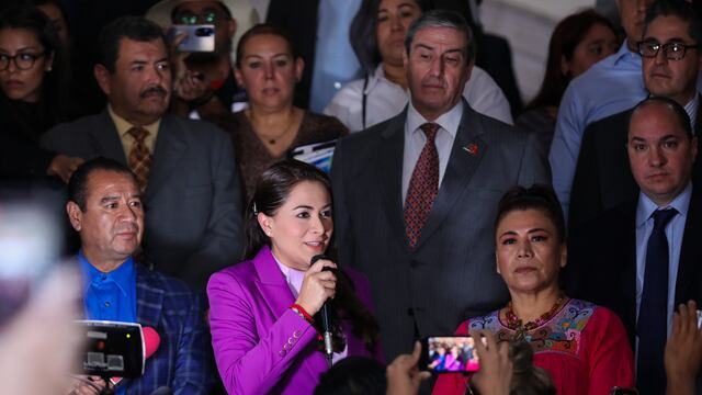 Tere Jiménez respalda al magisterio de Aguascalientes