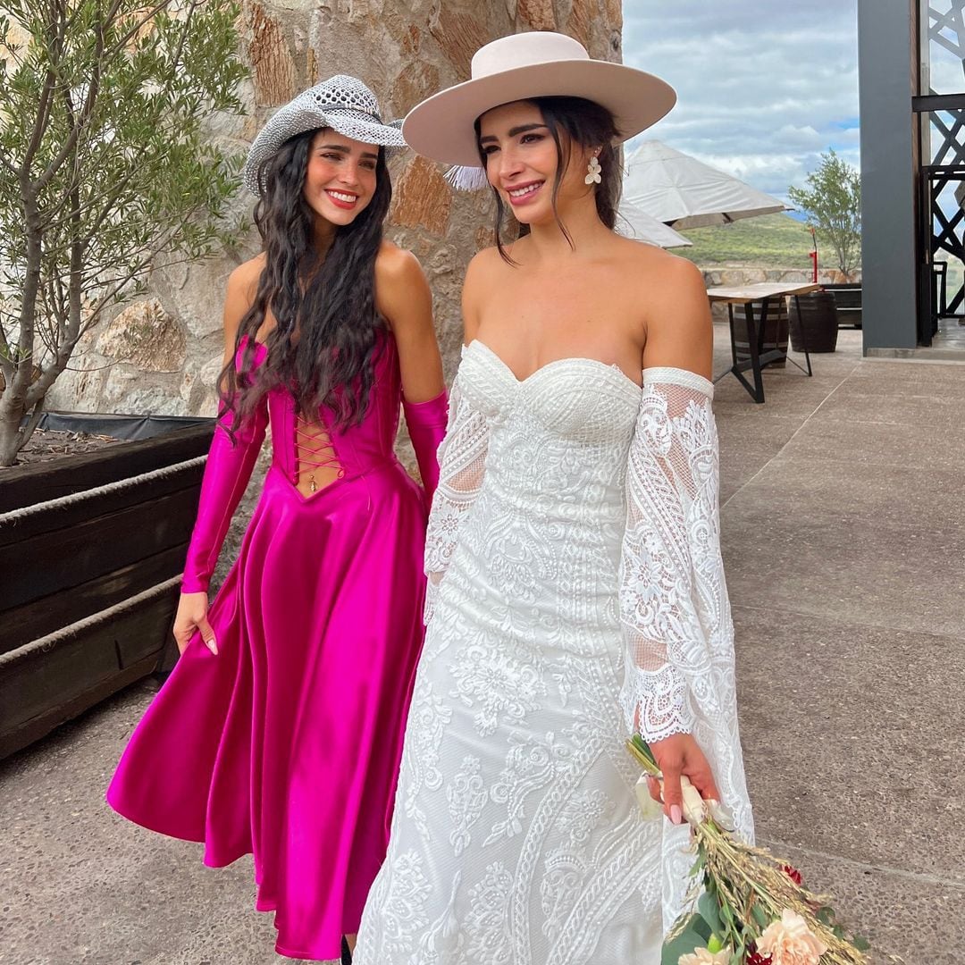 Bárbara Regil en la boda de su hermana, Michelle de Regil