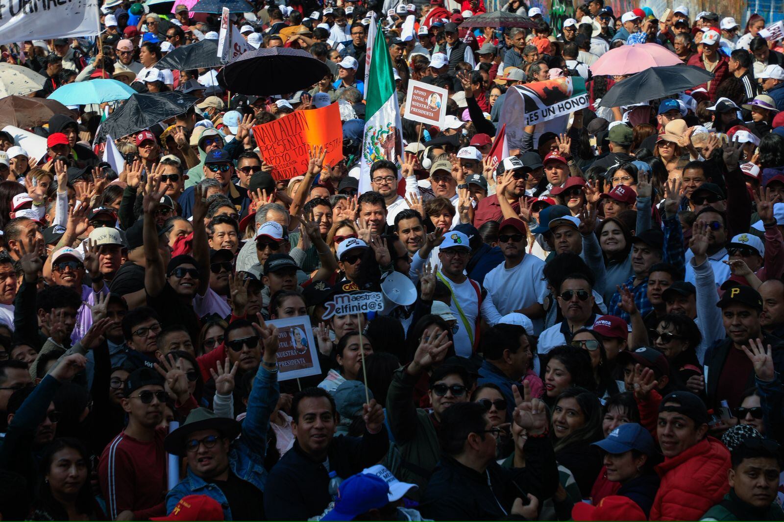 Naucalpan respalda a Claudia Sheinbaum en la marcha de la 4T
