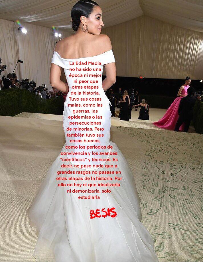 Memes sobre el vestido de Alexandria Ocasio-Cortez