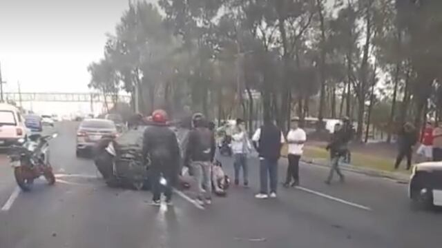 Calzada Ignacio Zaragoza en Iztapalapa se registra una volcadura en los carriles centrales