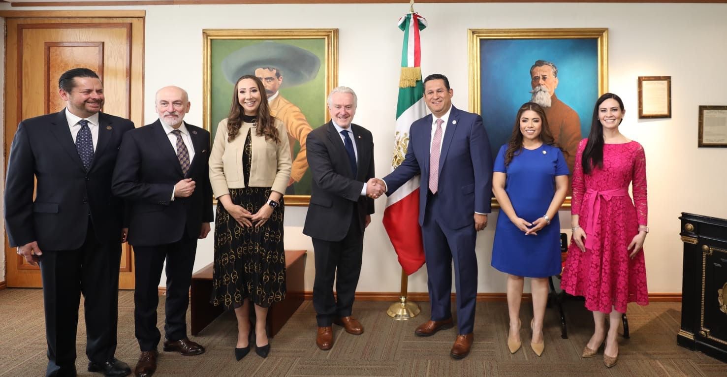 Diego Sinhue Rodríguez asiste a la Cámara de Diputados a exponer la grandeza de Guanajuato