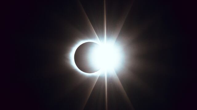 Eclipse Solar