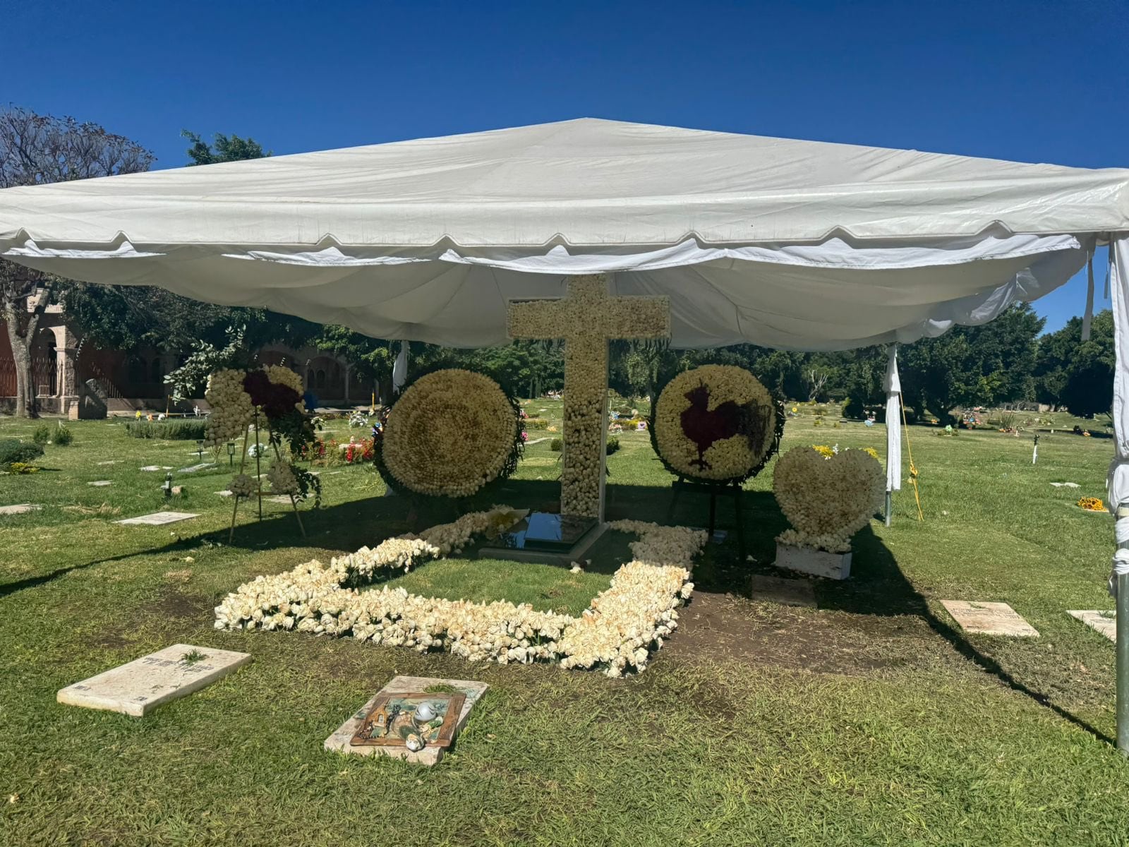 La lápida de 'El Mencho'