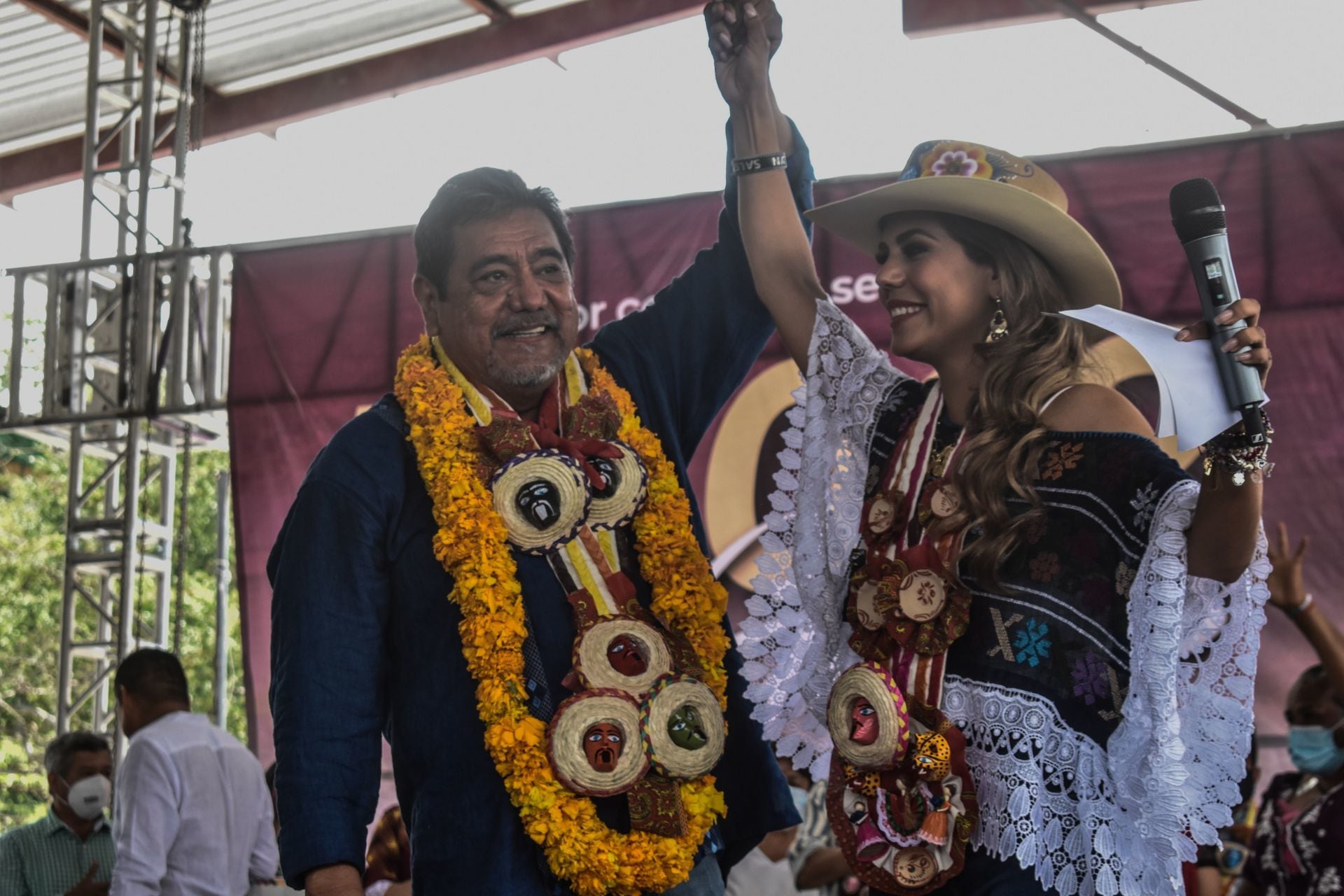 Evelyn Salgado y Félix Salgado Macedonio