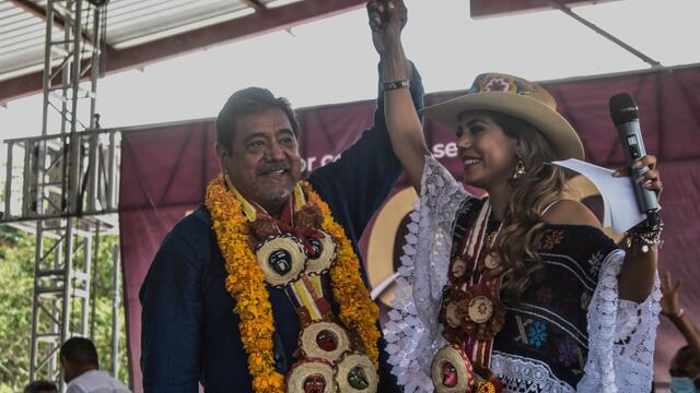 Evelyn Salgado y Félix Salgado Macedonio