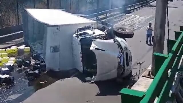 Autopista México-Toluca hoy 10 de marzo 2025: Cerrada la salida a Santa Fe por aparatoso accidente