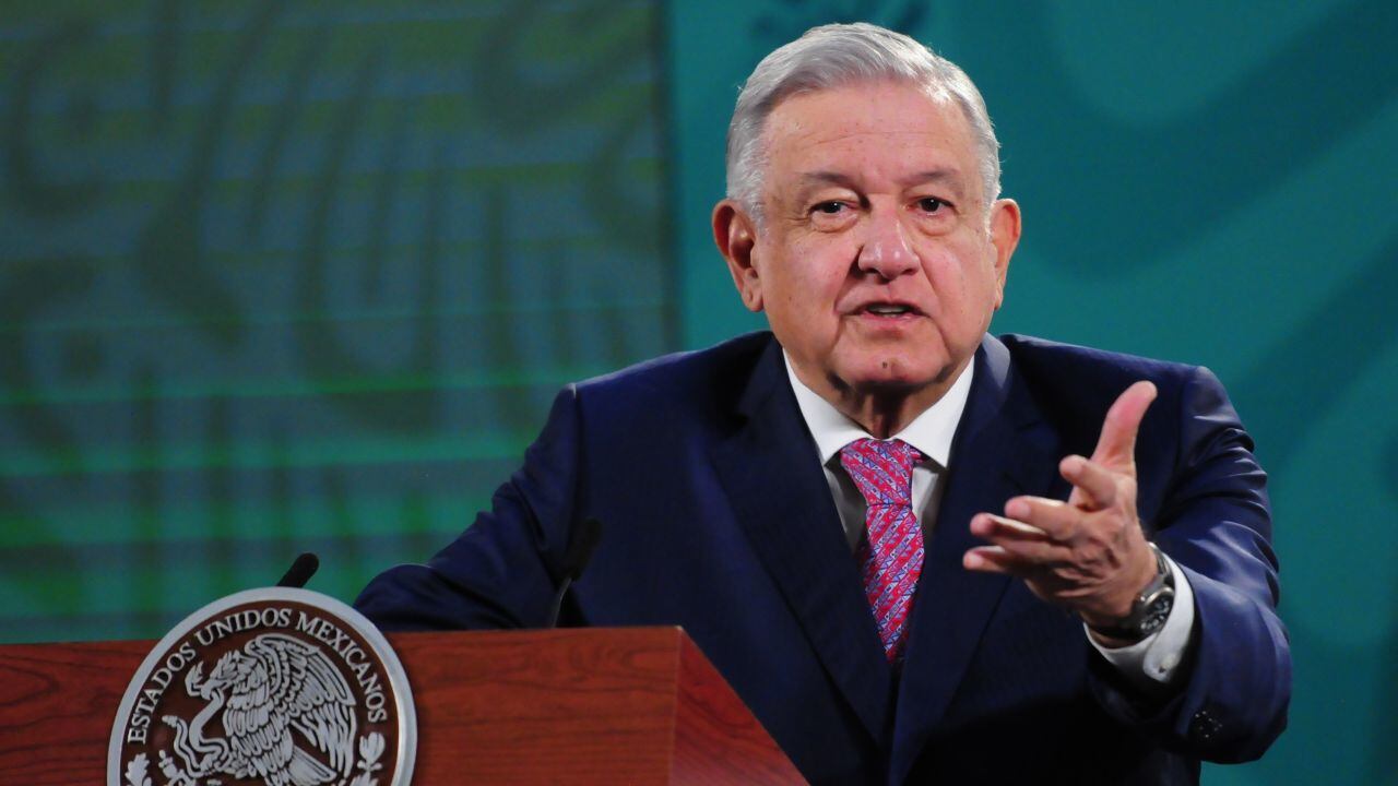 López Obrador debe tener sana distancia con la muerte