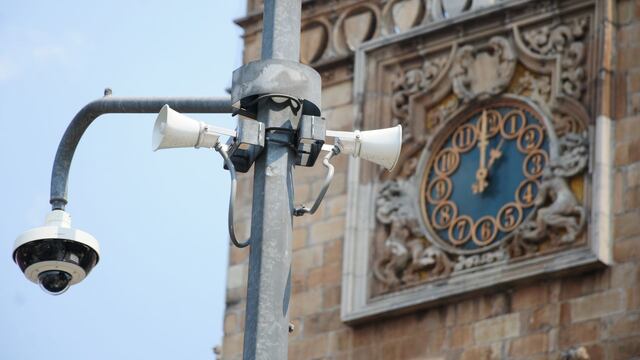 Altavoces.