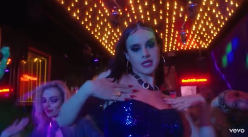 Cínico de Kalimba y Gala Montes