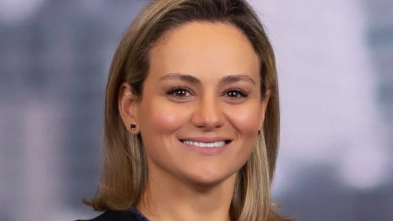 Lorna Hajdini, ejecutiva de JP Morgan, acusada de abuso sexual