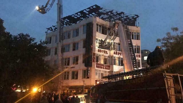 Incendio en hotel de Nueva Delhi.