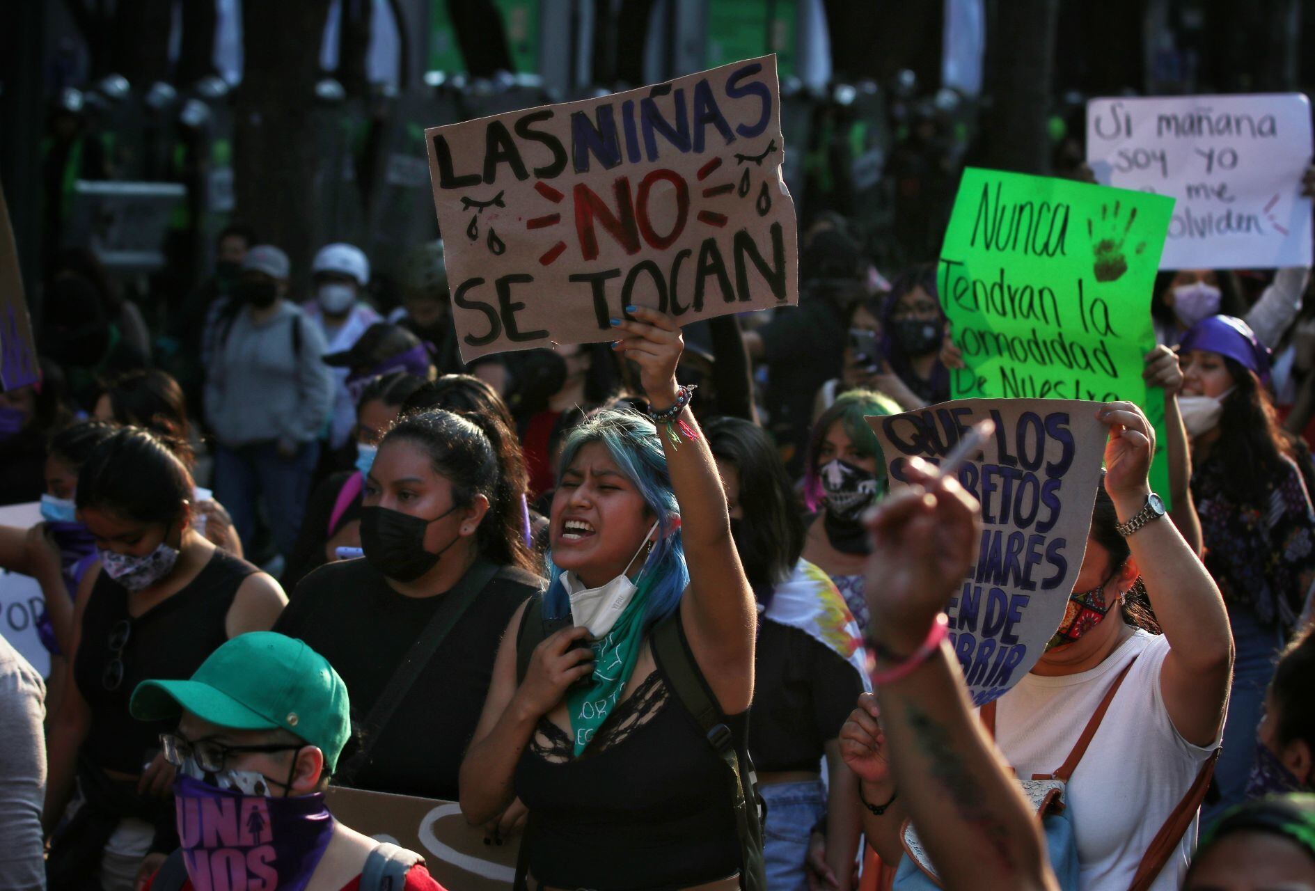 Protesta contra la violencia hacia mujeres, niñas y adolescentes