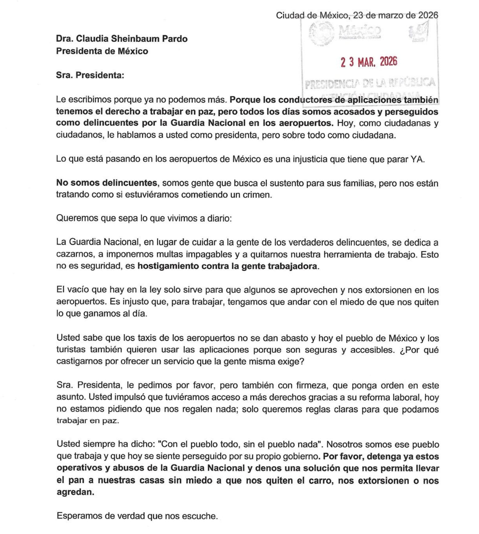 Acusan a la Guardia Nacional de extorsionar a conductores de aplicaciones en aeropuertos y de quitarles sus autos