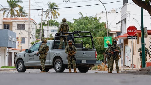 Operativo en Navolato deja marino herido y presunto delincuente abatido