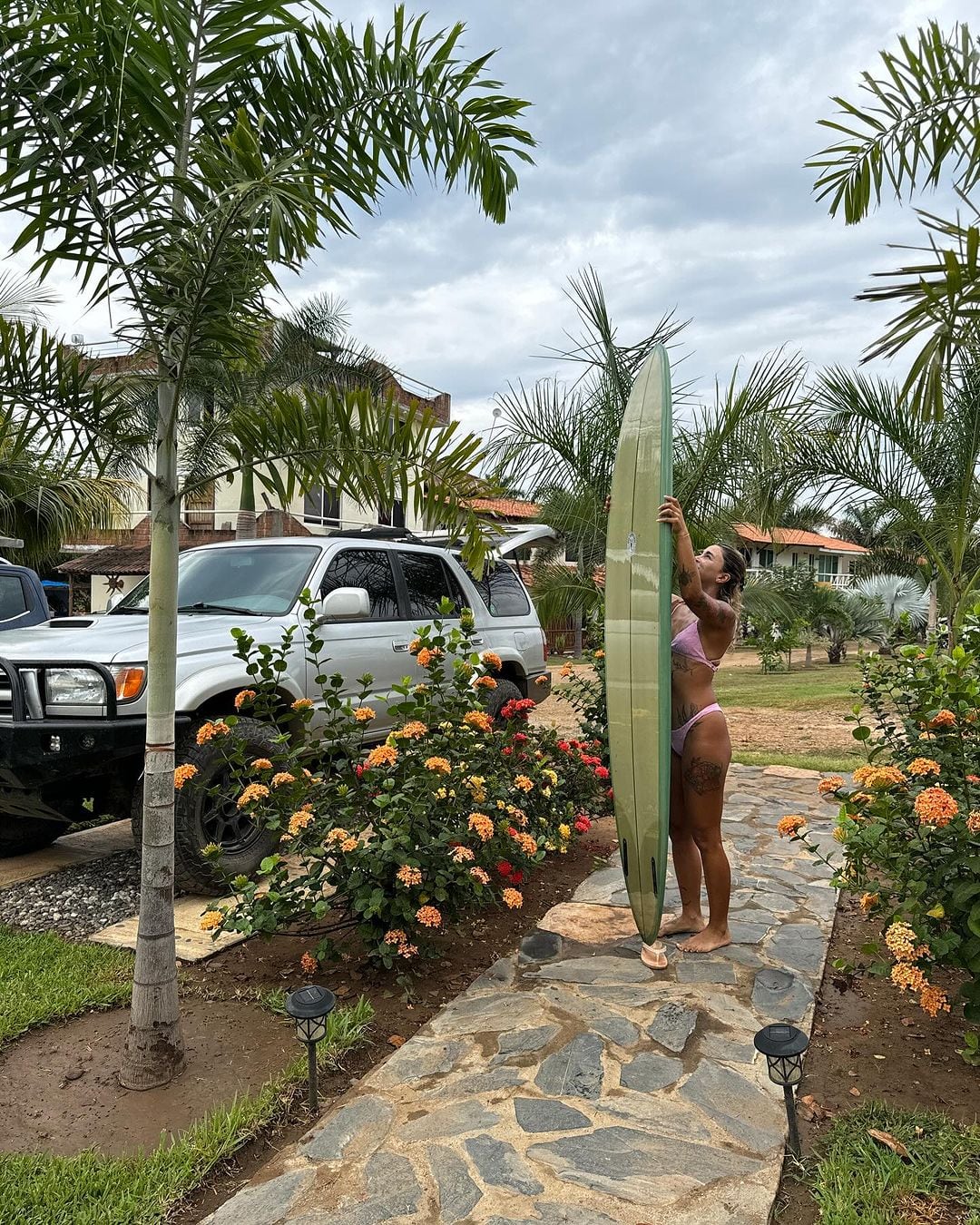 Cinthya Velázquez, Lenguas de Gato, influencer.