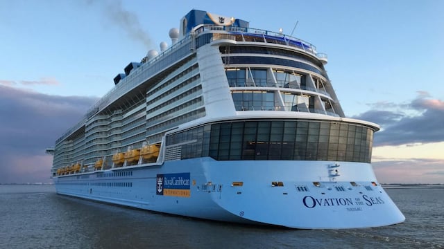 Ensenada espera la llegada del crucero Ovation of the Seas
