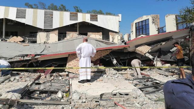 Reportan 10 muertos y hasta 30 personas atrapadas por el derrumbe en Ciudad Madero