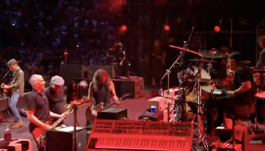 Foo Fighters concierto tributo Taylor Hawkins en vivo