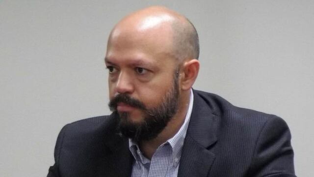 Roberto Ochoa Romero.