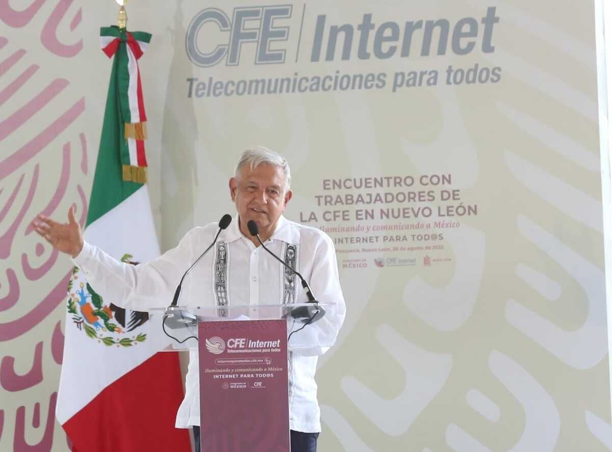 AMLO solicita a Bartlett aplicarse en rescate a mineros