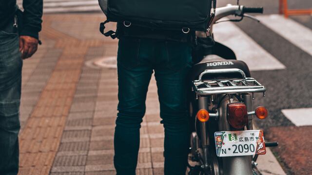 Repartidor de Uber Eats