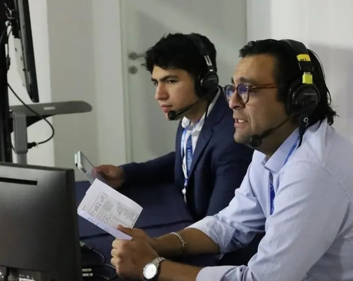 Fernando Vargas es un periodista formado en la UNAM con trayectoria de más de 20 años en diversos medios