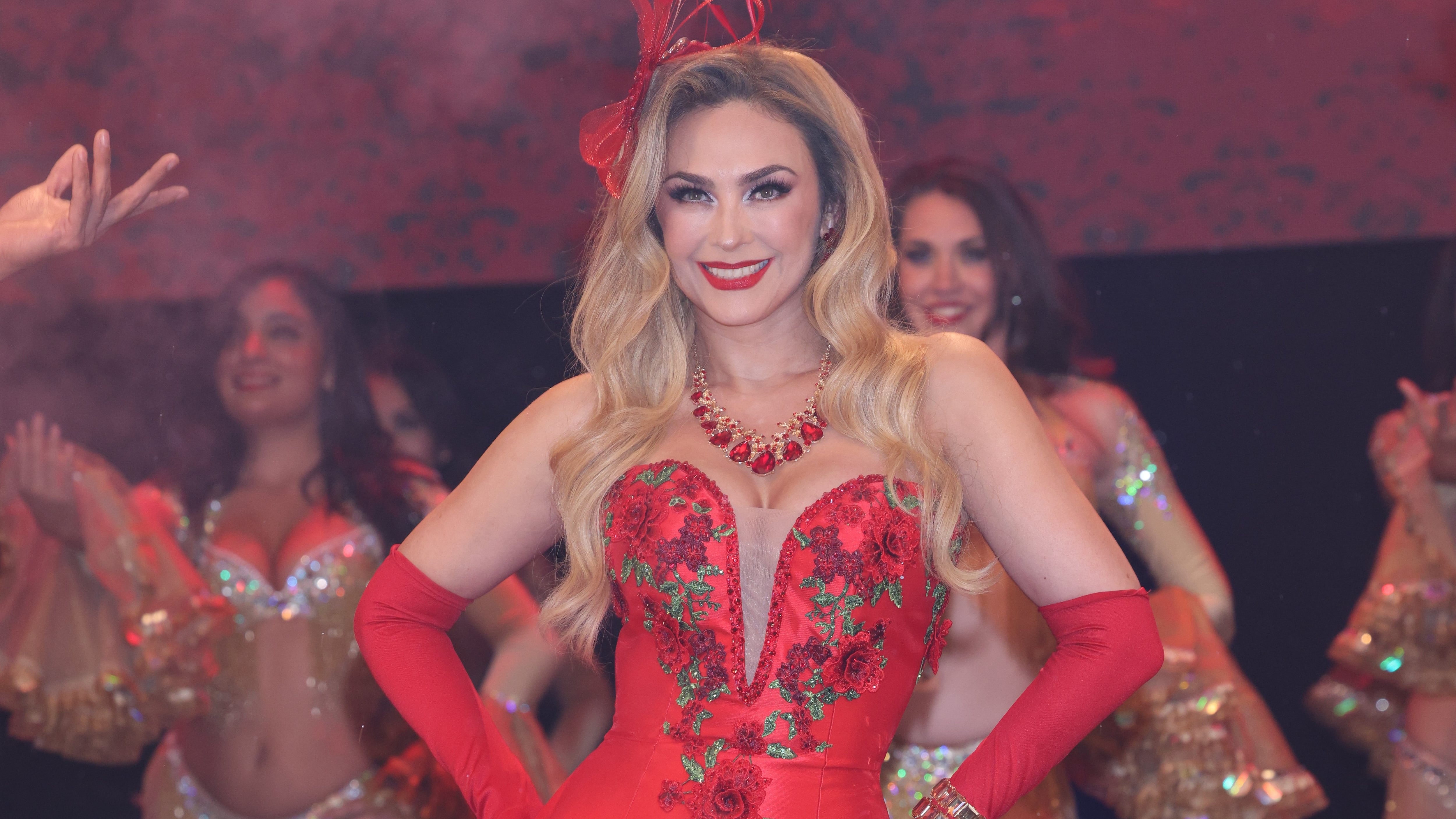 A Aracely Arámbula se le achicó la cintura y nos reveló el secreto para tenerla como ella