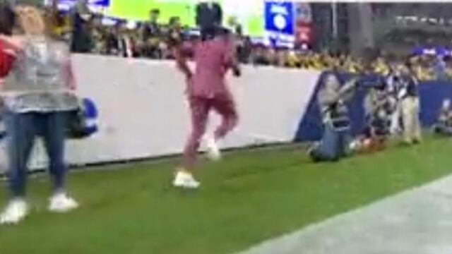 Robert Griffin III salió corriendo de una transmisión por el nacimiento de su hijo.