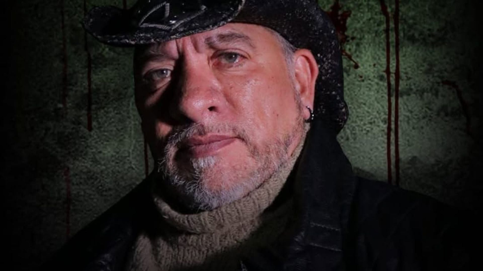 ¿Quién es Carlos Trejo? El cazafantasmas más famoso de México también es rockero