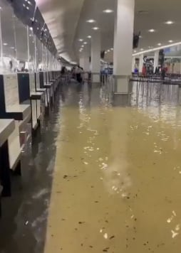 Inundaciones en el Aeropuerto de Nueva Zelanda