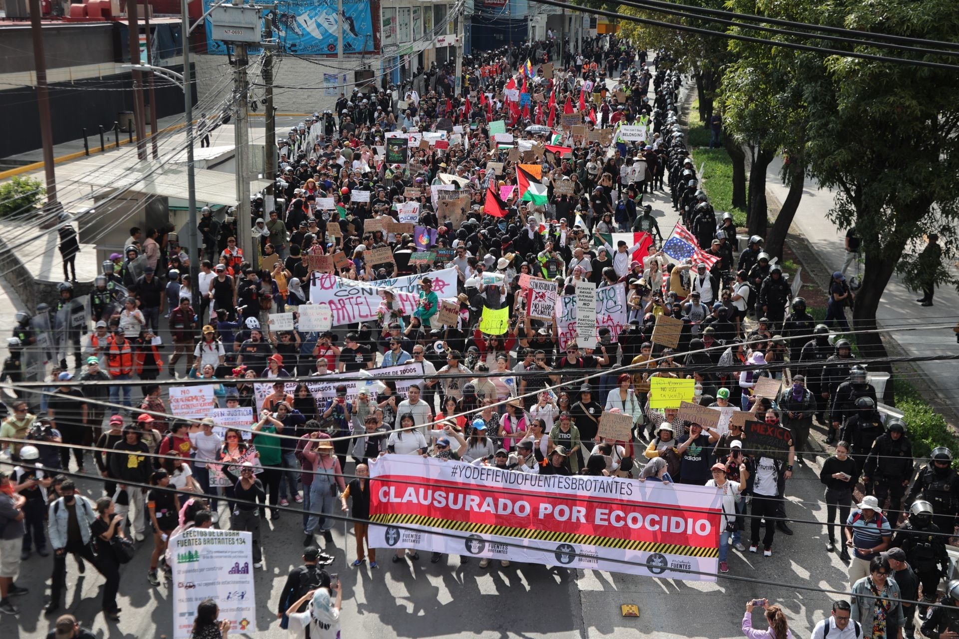 Segunda marcha contra la gentrificación en CDMX