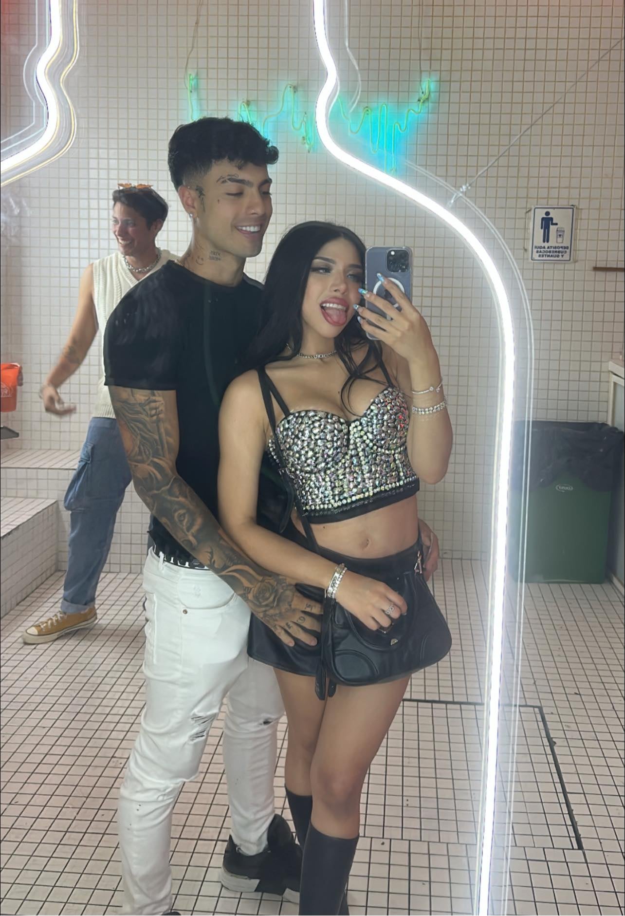 Yeri Mua y Naim Darrechi.