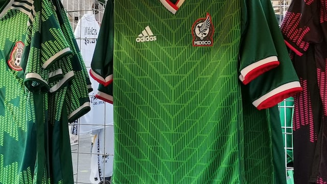 A pesar de tener unas horas de confirmarse, ya se vende el nuevo uniforme de México para Qatar 2022.