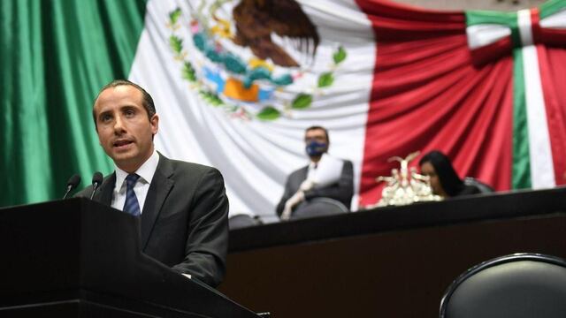 Mario Riestra pide retirar cableado aéreo en desuso