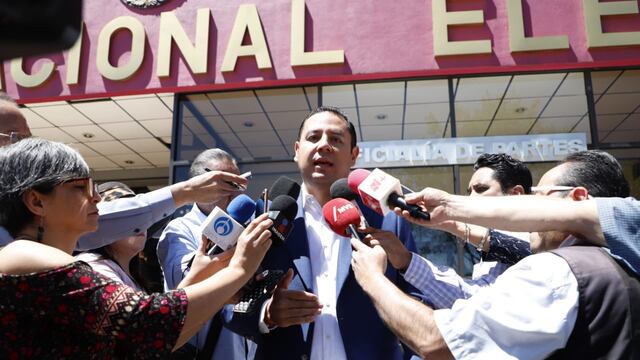 PRD pide a INE detener encuesta de Morena