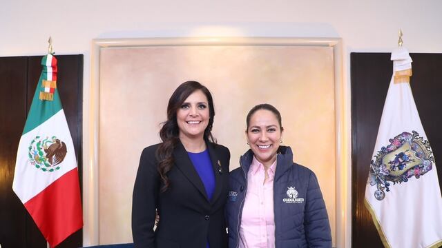 Libia Dennise García Muñoz Ledo y Yendy Cortinas López