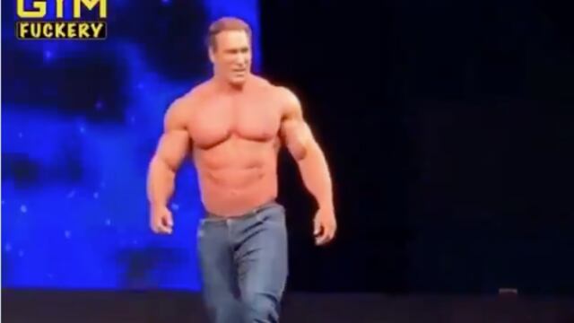 El fisicoculturista Michael O'Hearn hizo un Juanga en plena pasarela.
