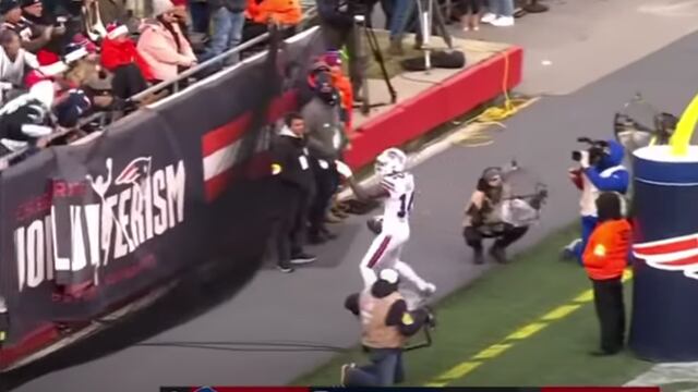 Steffon Diggs contra fans de los Pats