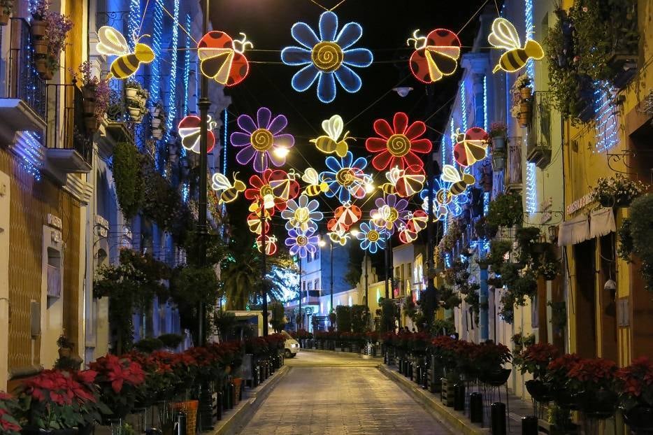 Villa iluminada en Atlixco