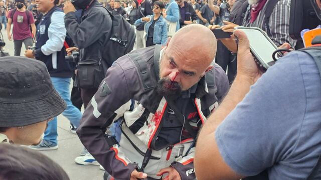 Ramkar Cruz, periodista agredido durante marcha 2 de octubre CDMX