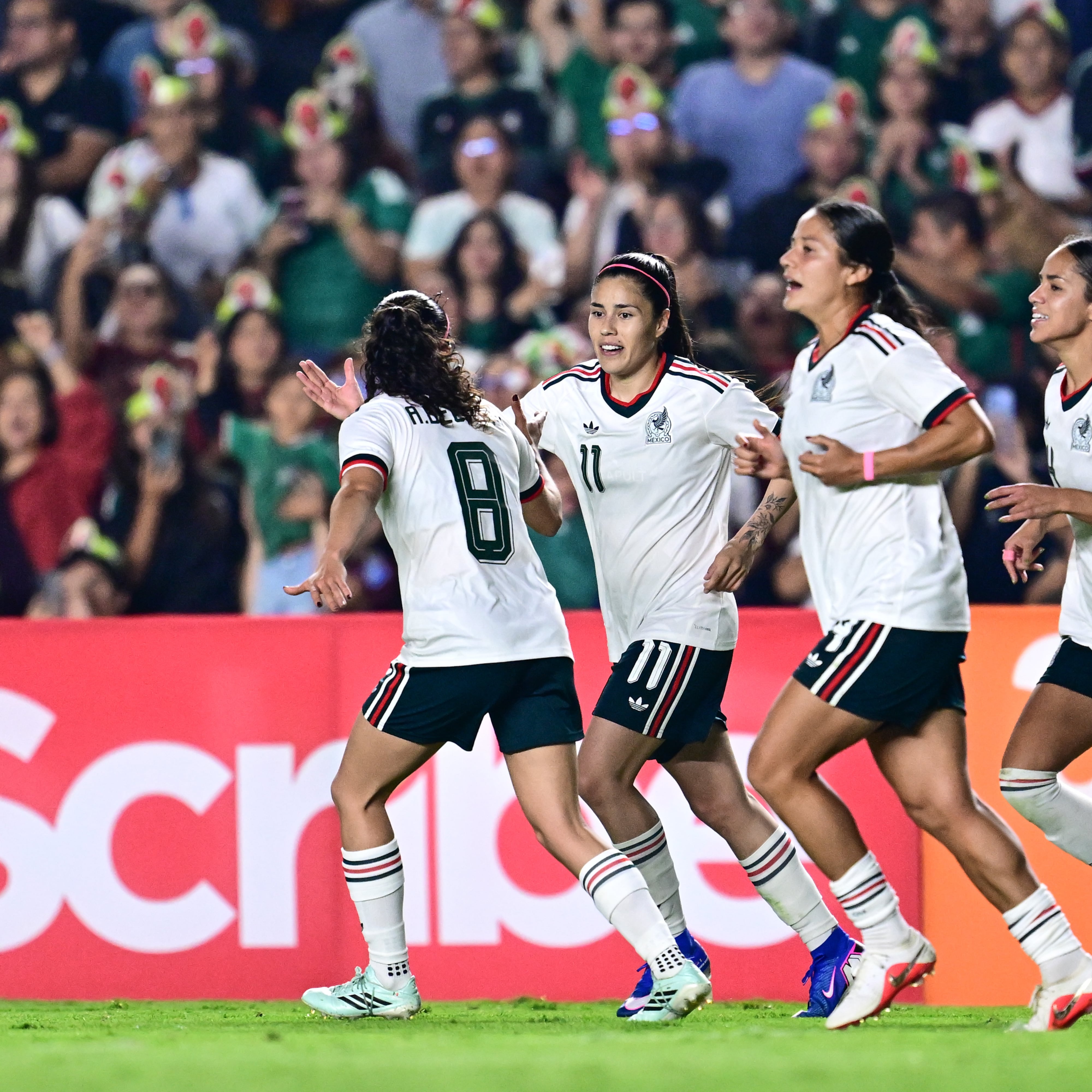 México logra imponerse a Jamaica en su segundo partido amistoso