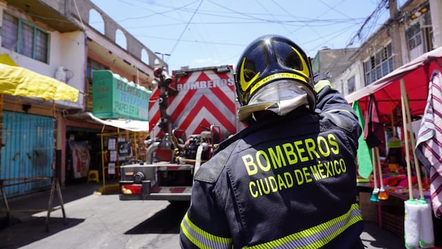 Cuchilla del Tesoro: Vecinos presentaron malestares por olor a combustible en drenaje