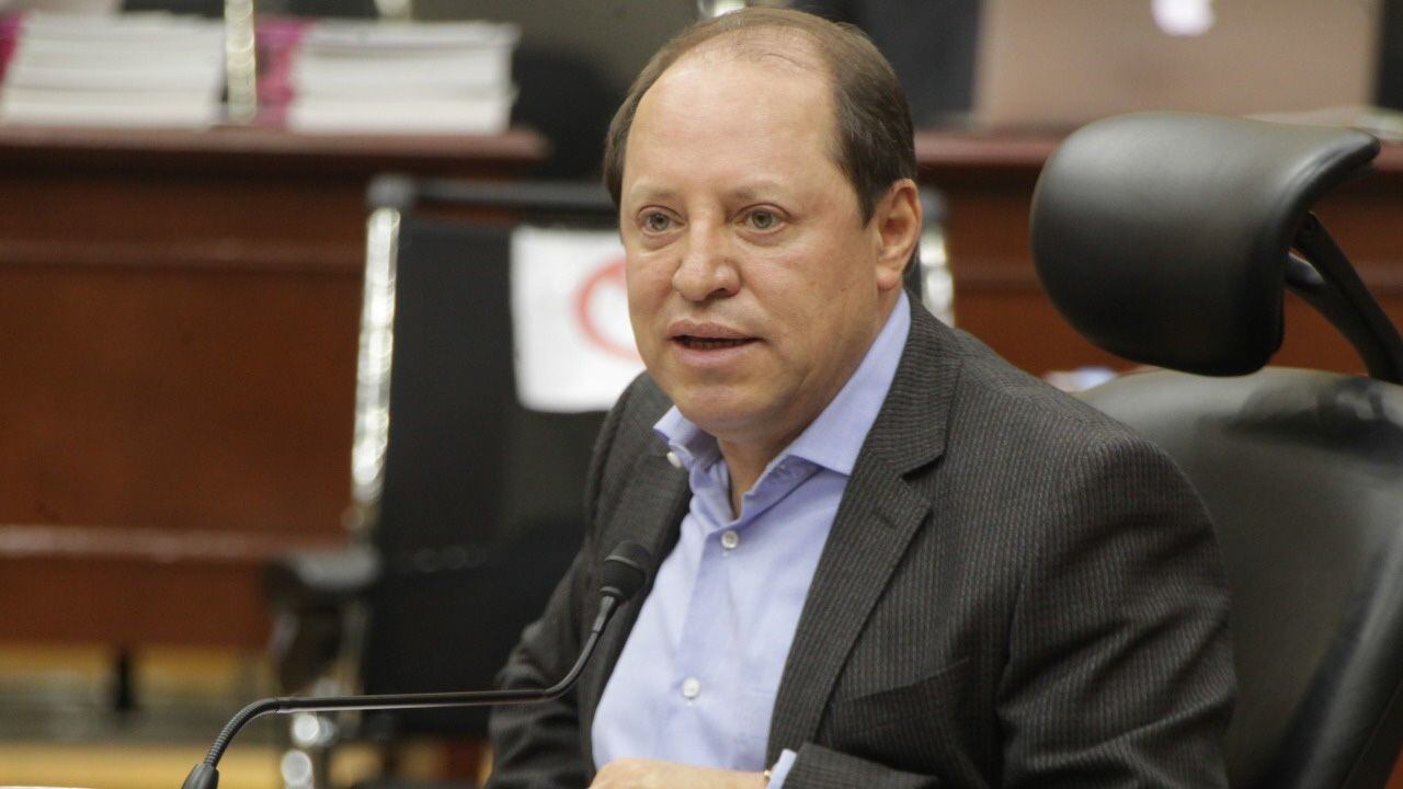 Marco Baños acusa falta de piso parejo por campañas adelantadas de Morena