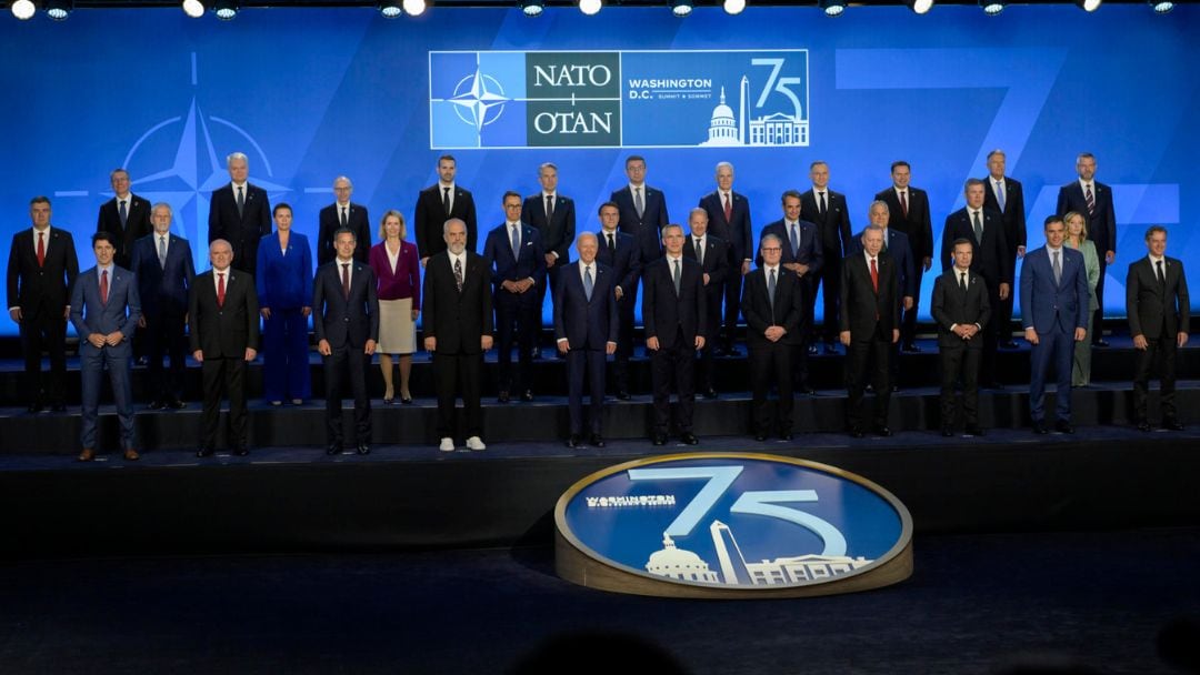 OTAN ve irreversible adhesión de Ucrania